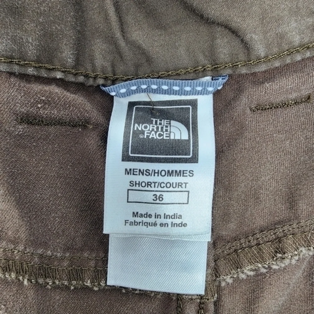 The North Face Men's Brown Khaki Cotton Pants 36 Short‎